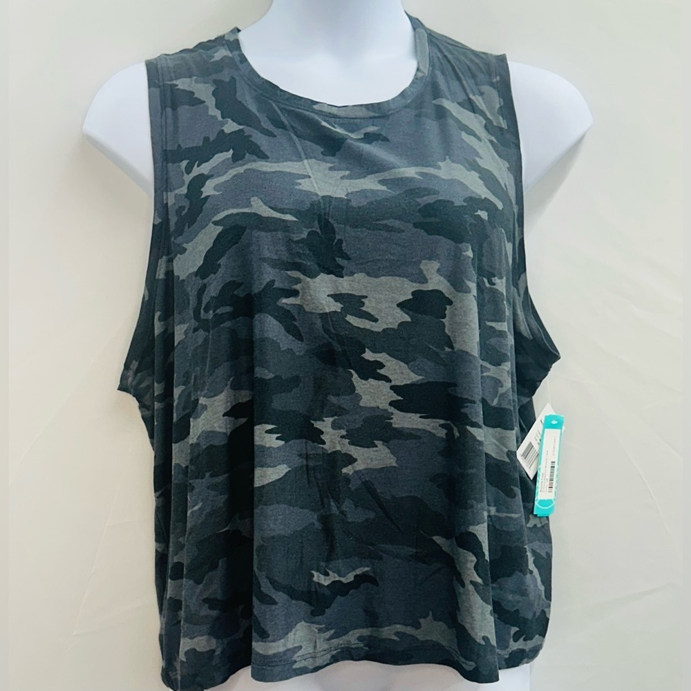 Beyond Yoga Women’s Featherweight Camo Print Loose Fit Muscle Tank, NWT, 2X